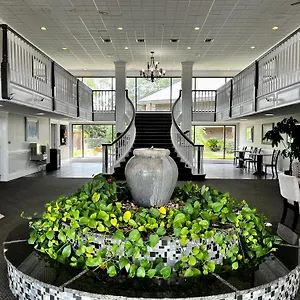 2* Motel At -